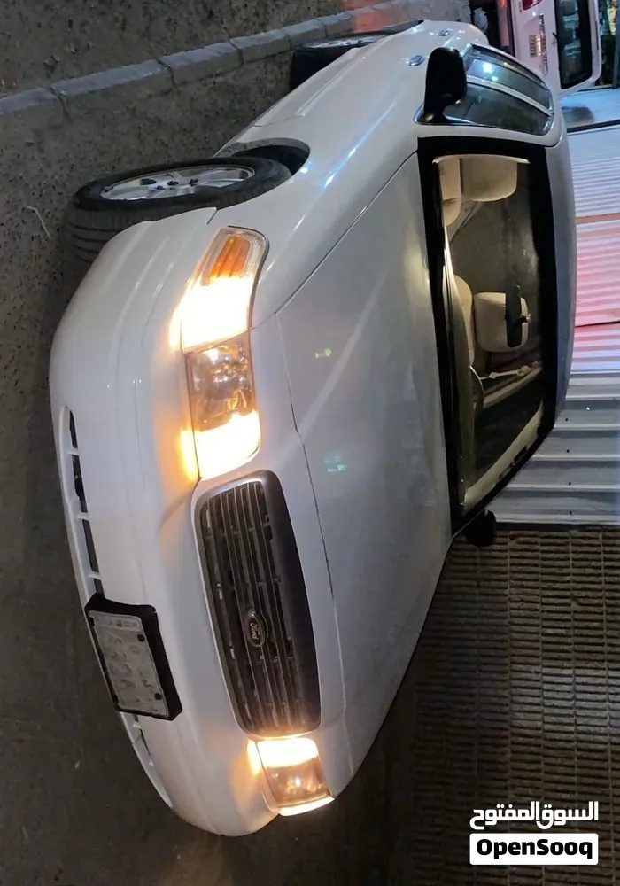 Ford Crown Victoria