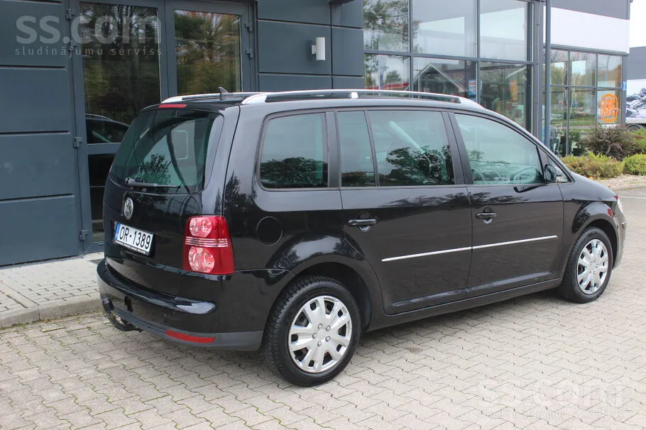 Volkswagen Touran 2007 photo 5