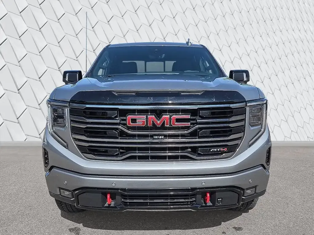 GMC Sierra 1500 2026 photo 2