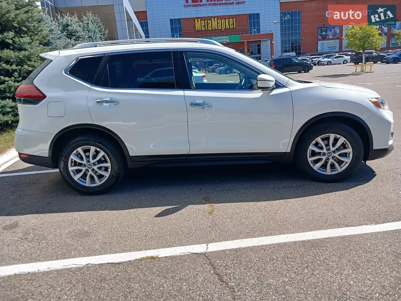 Nissan Rogue 2019 photo 3