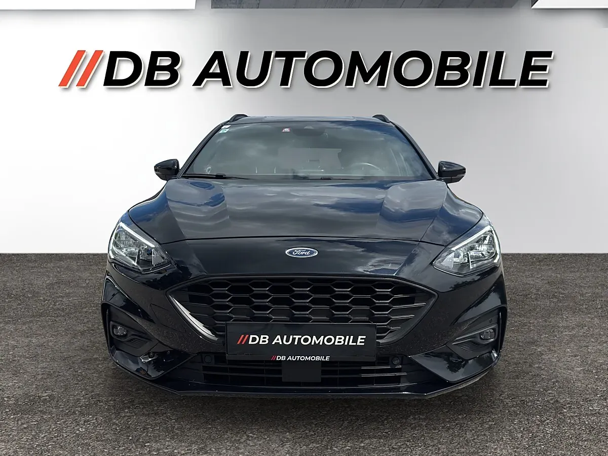 Ford Focus 2020 photo 2