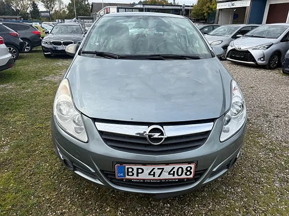 Opel Corsa 2010 photo 2