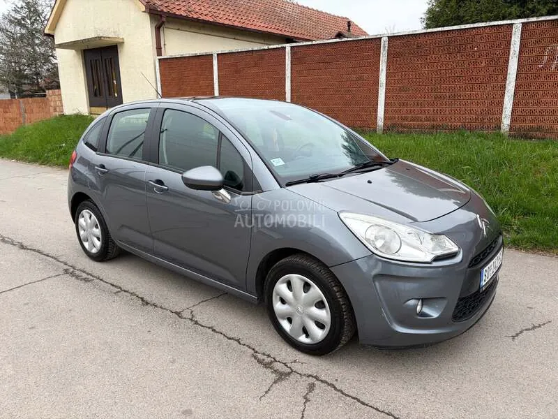 Citroen C3 2010 photo 4