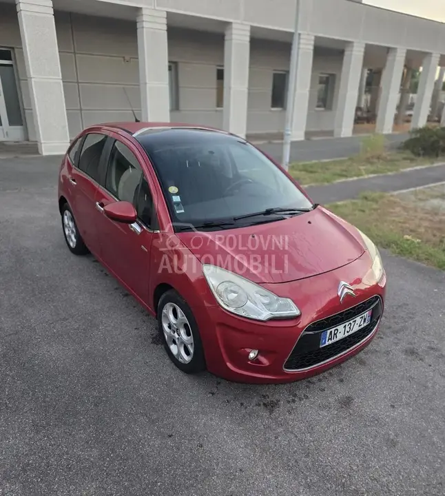 Citroen C3 2010 photo 3