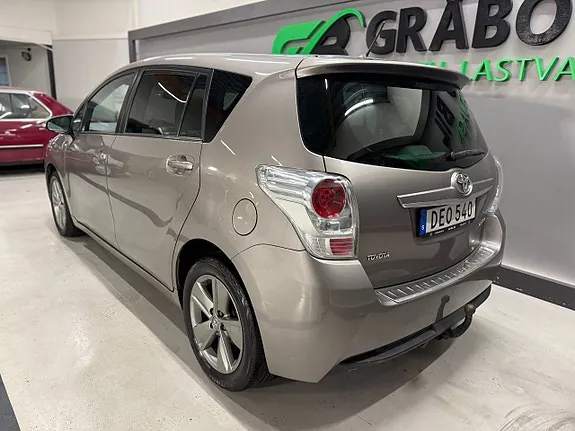 Toyota Verso 2014 photo 3