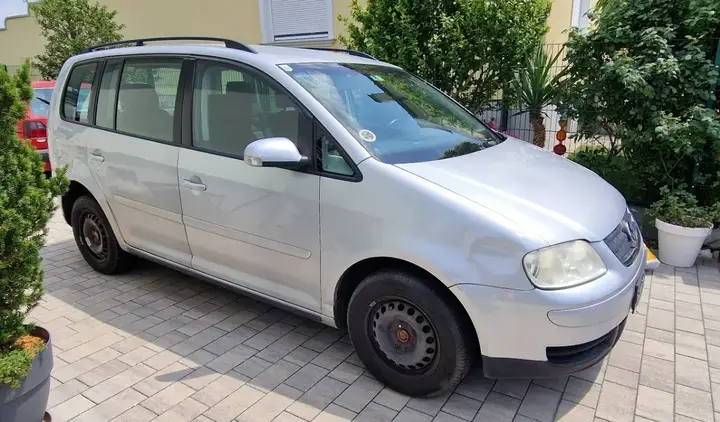 Volkswagen Touran 2003 photo 3