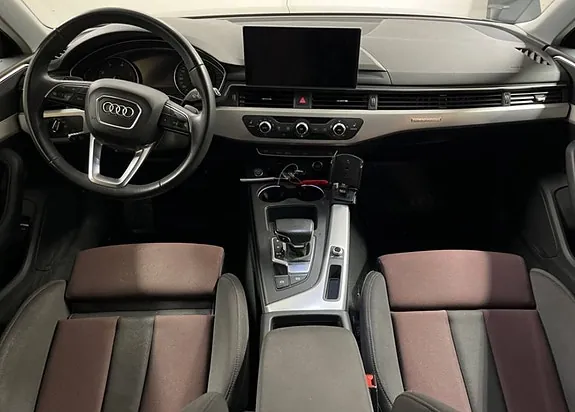 Audi A4 2021 photo 3