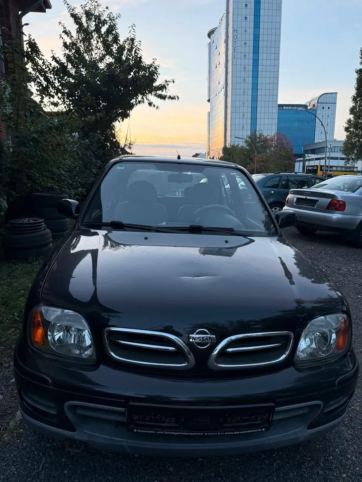 Nissan Micra