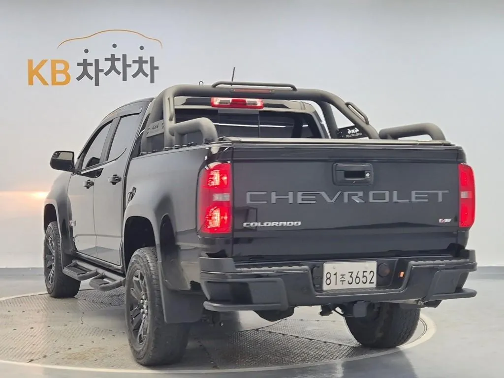 Chevrolet Colorado 2021 photo 2