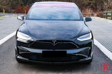 Tesla Model X 2023 photo 2