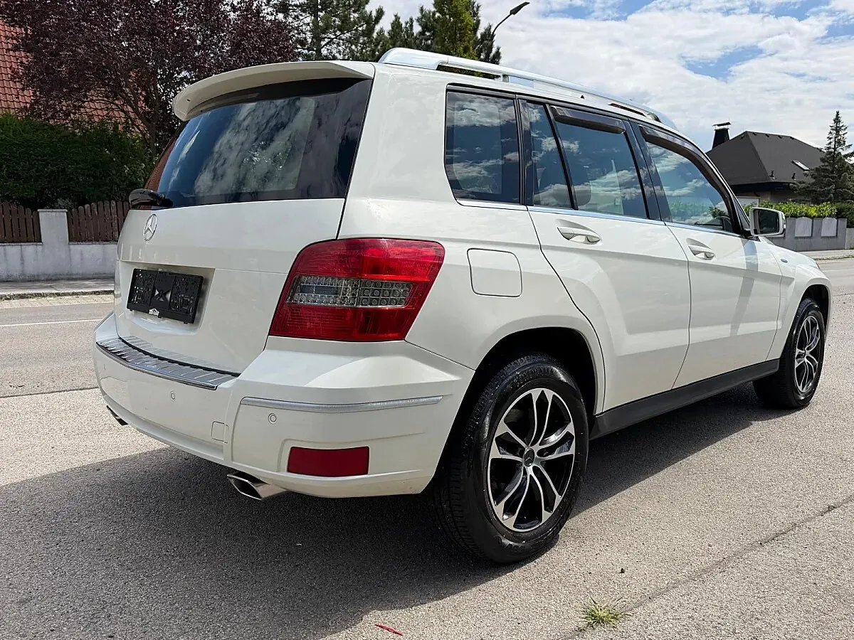 Mercedes-Benz Glk Class 2011 photo 3