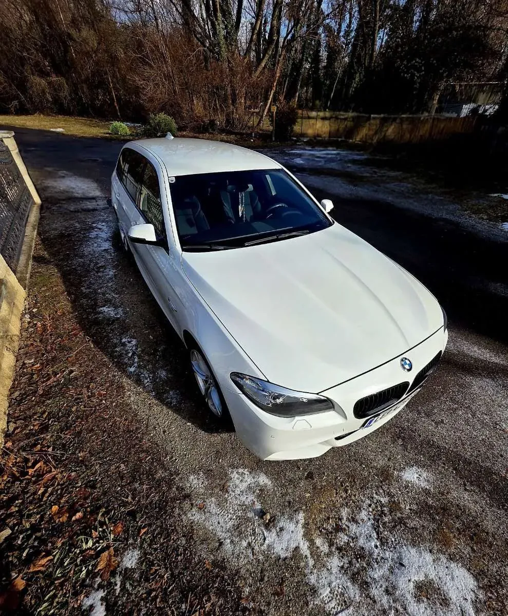 BMW 5 Series Touring 2014 photo 3