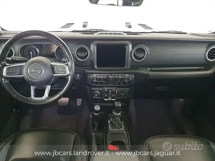 Jeep Wrangler Unlimited 2022 photo 4