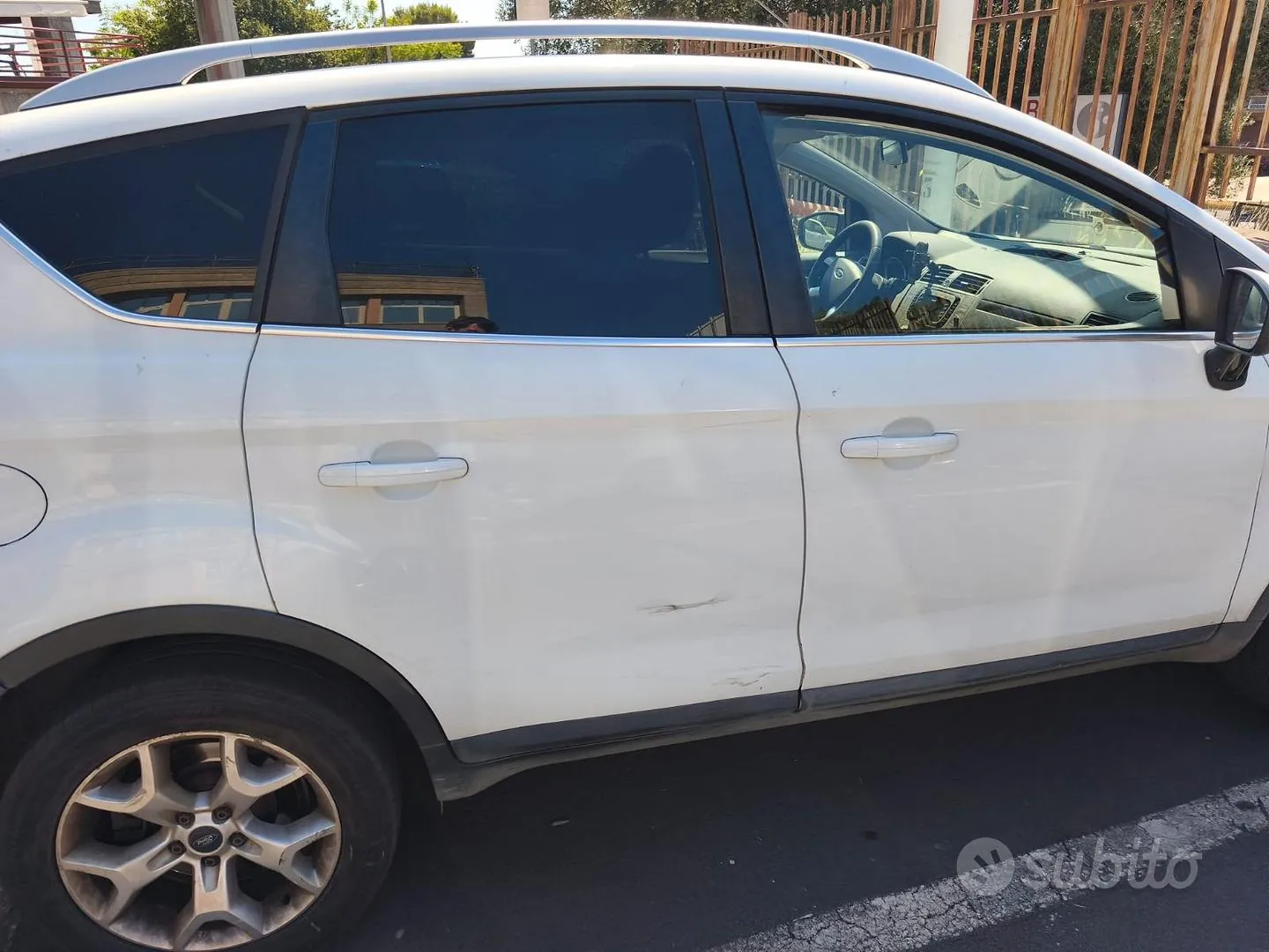 Ford Kuga 2010 photo 4