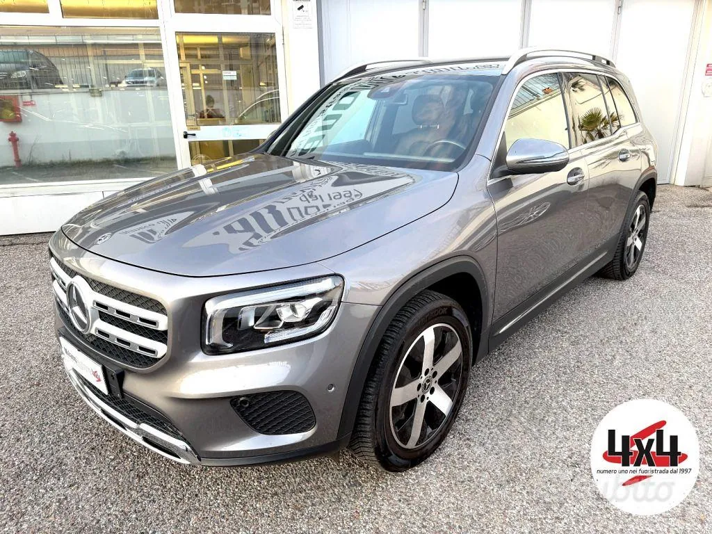 Mercedes-Benz Glb
