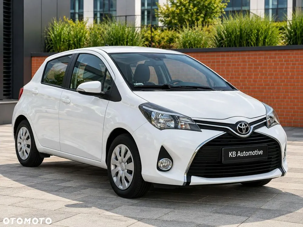 Toyota Yaris 2015 photo 3