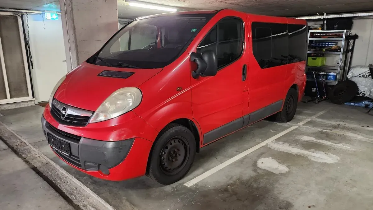 Opel Vivaro 2007 photo 2