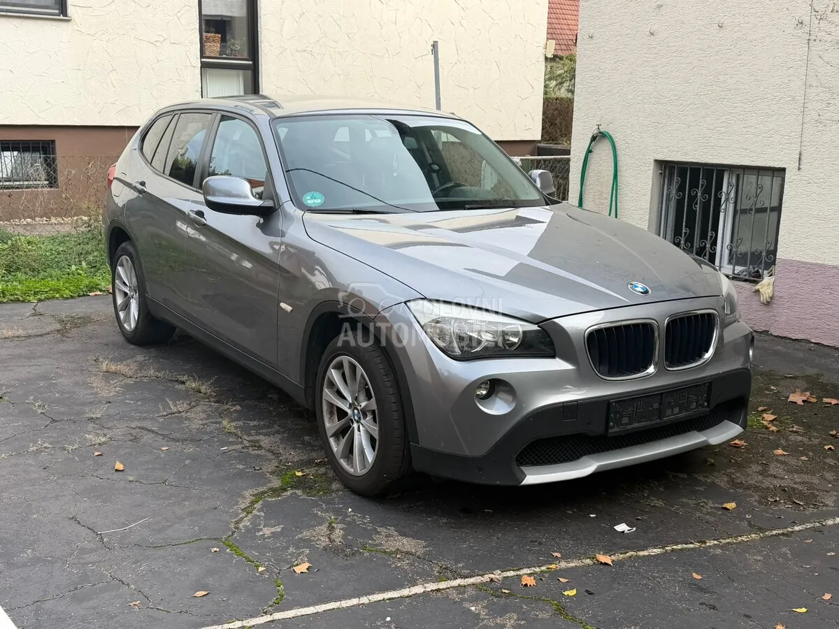 BMW X1 2010 photo 2