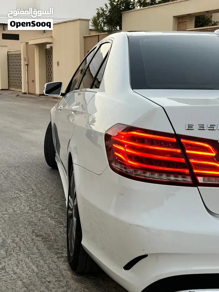 Mercedes-Benz E-Class 2016 photo 3