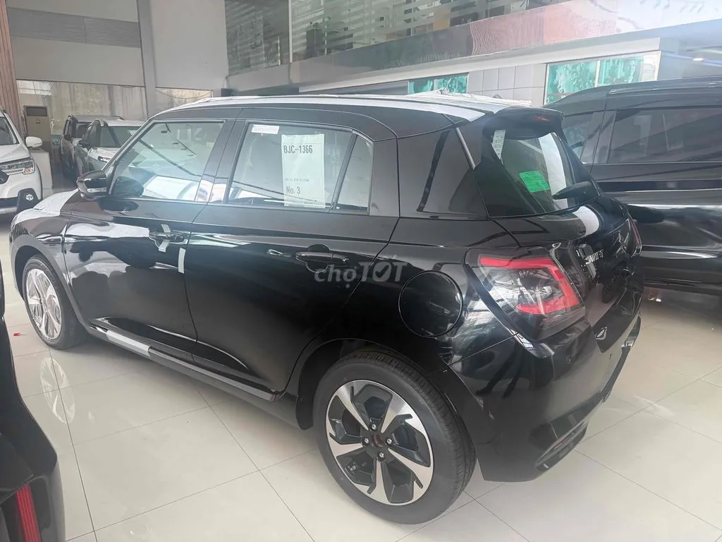 Suzuki Swift 2026 photo 3