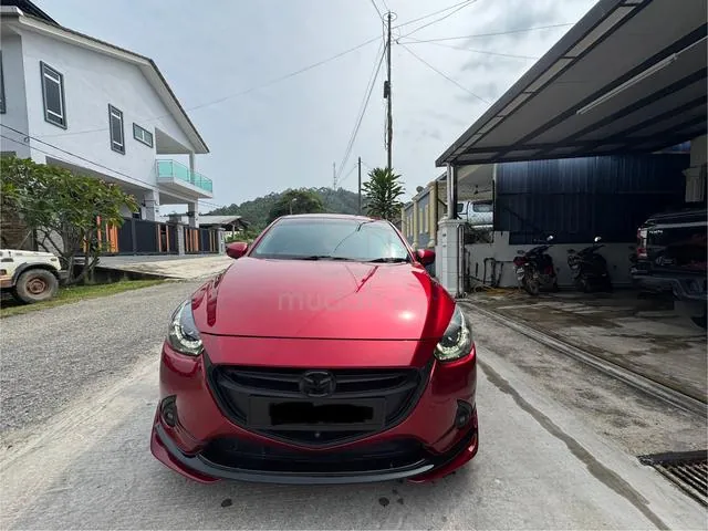 Mazda 2