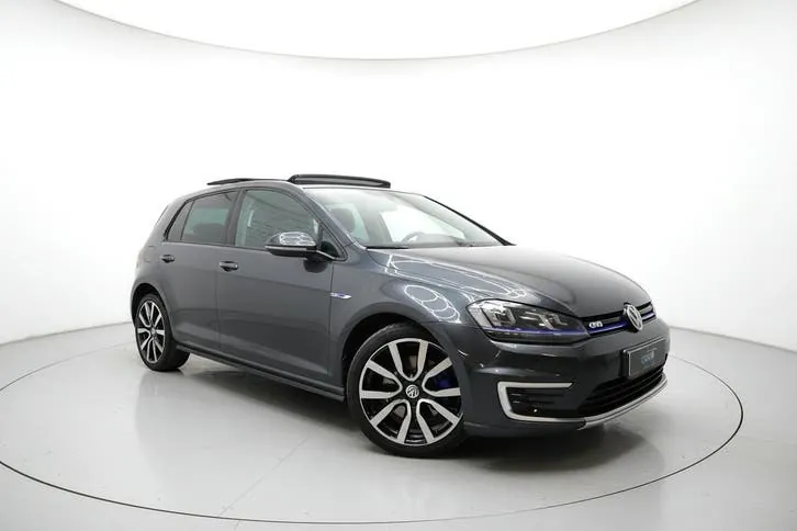 Volkswagen Golf 2015 photo 3
