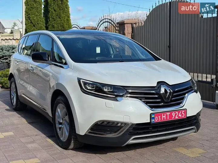 Renault Espace 2016 photo 3
