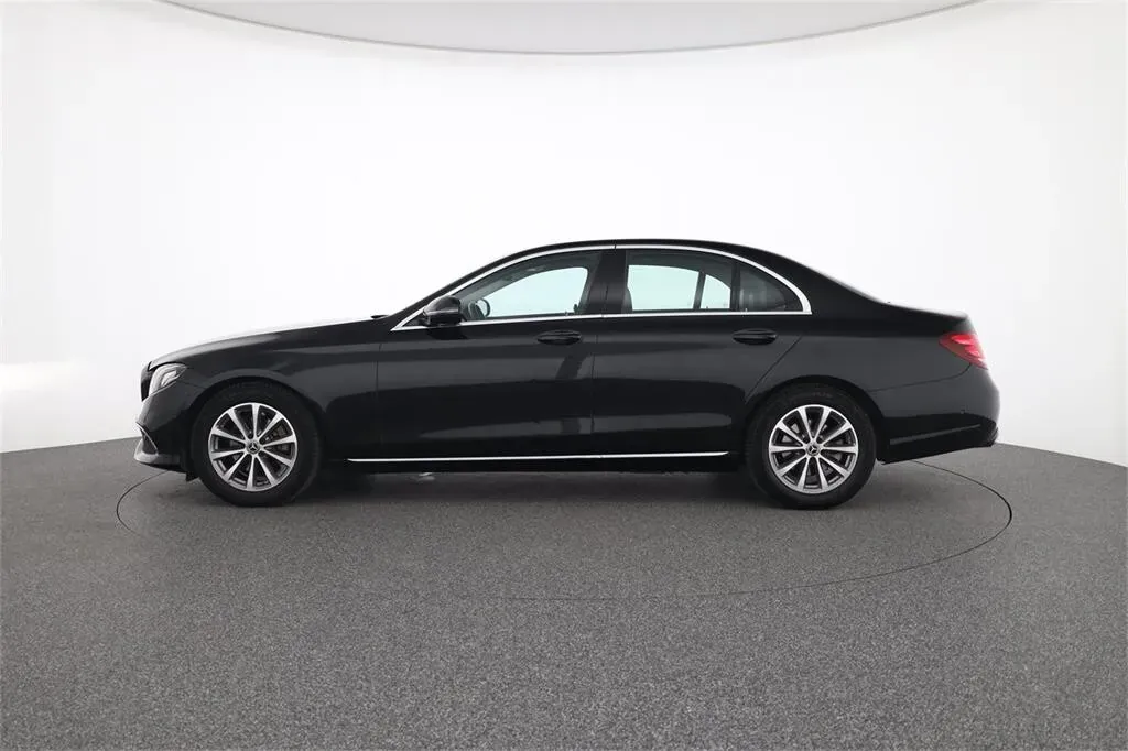 Mercedes-Benz E-Class 2019 photo 2