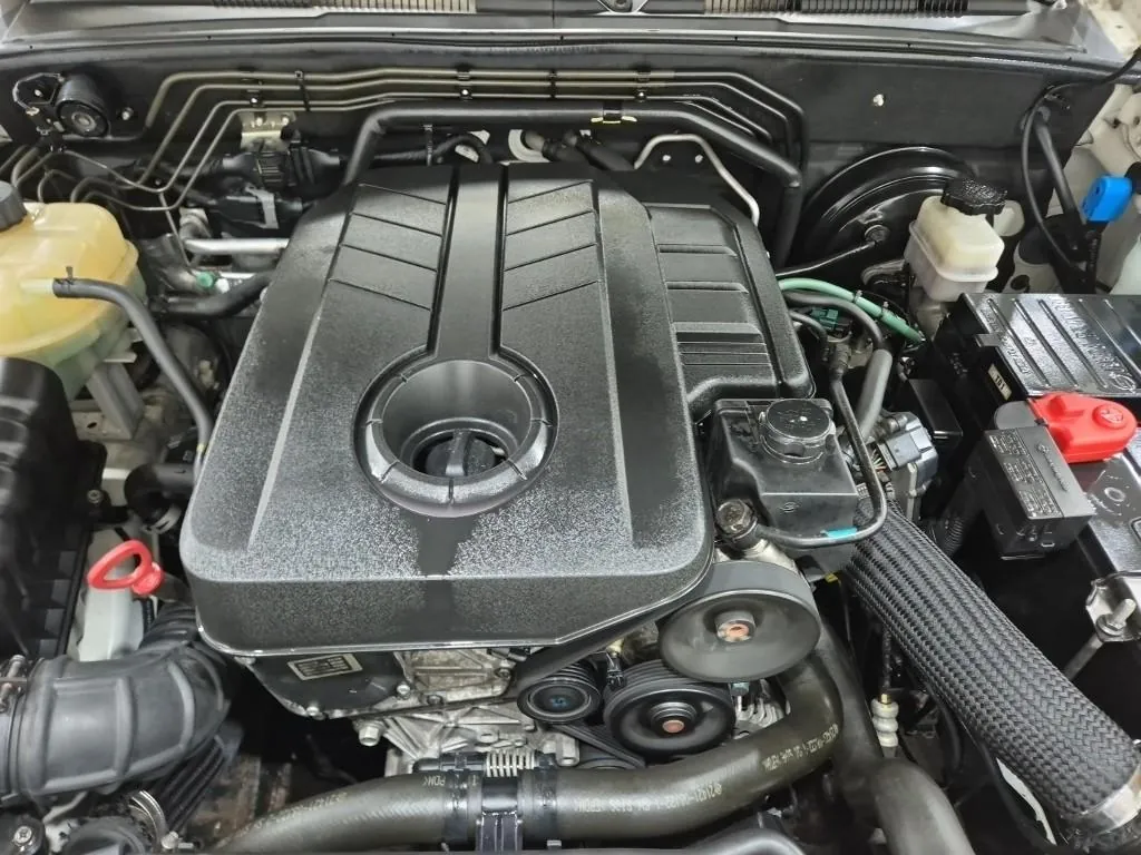 KG Mobility Rexton 2013 photo 5