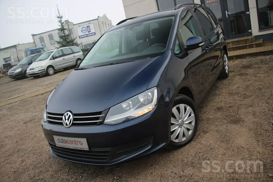 Volkswagen Sharan 2011 photo 2