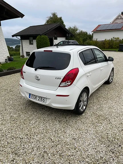 Hyundai I20