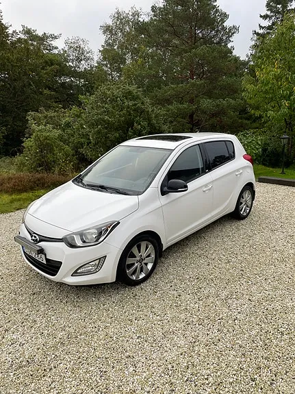 Hyundai I20