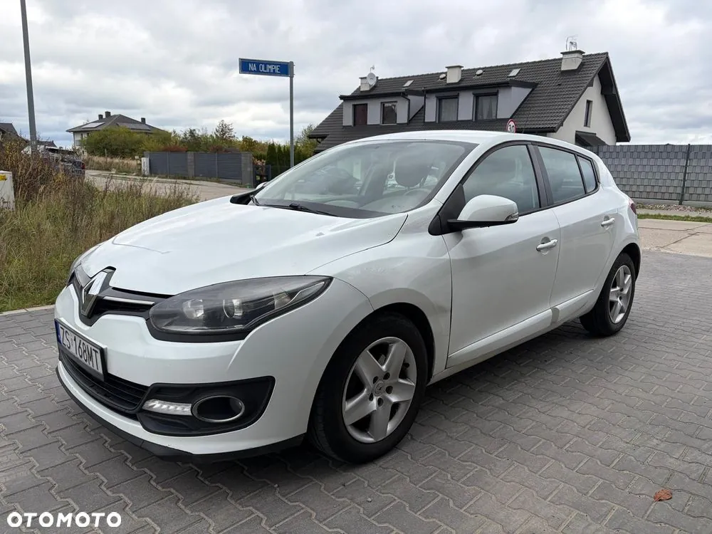 Renault Megane 2015 photo 2