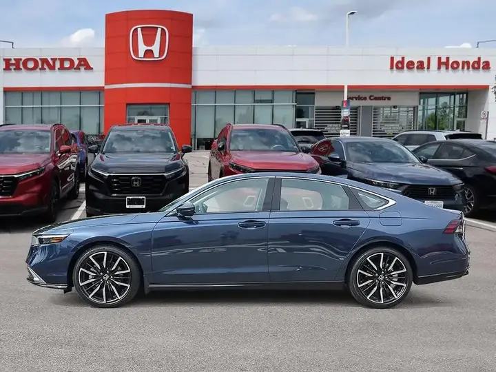 Honda Accord 2026 photo 3