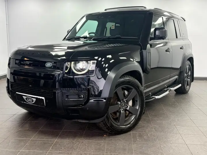 Land Rover Defender 110