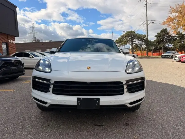 Porsche Cayenne 2020 photo 2
