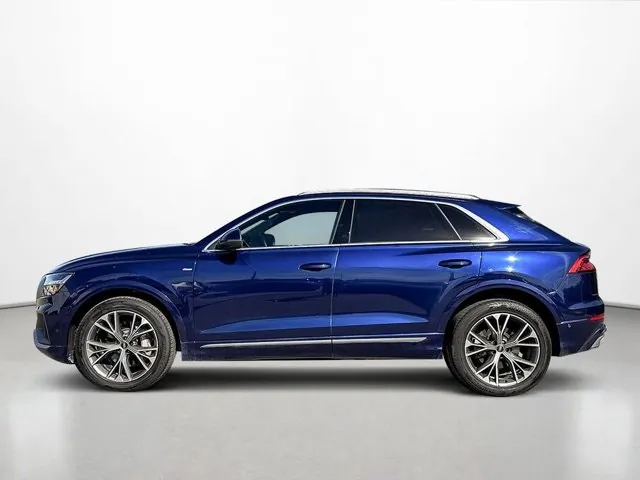Audi Q8 2023 photo 2