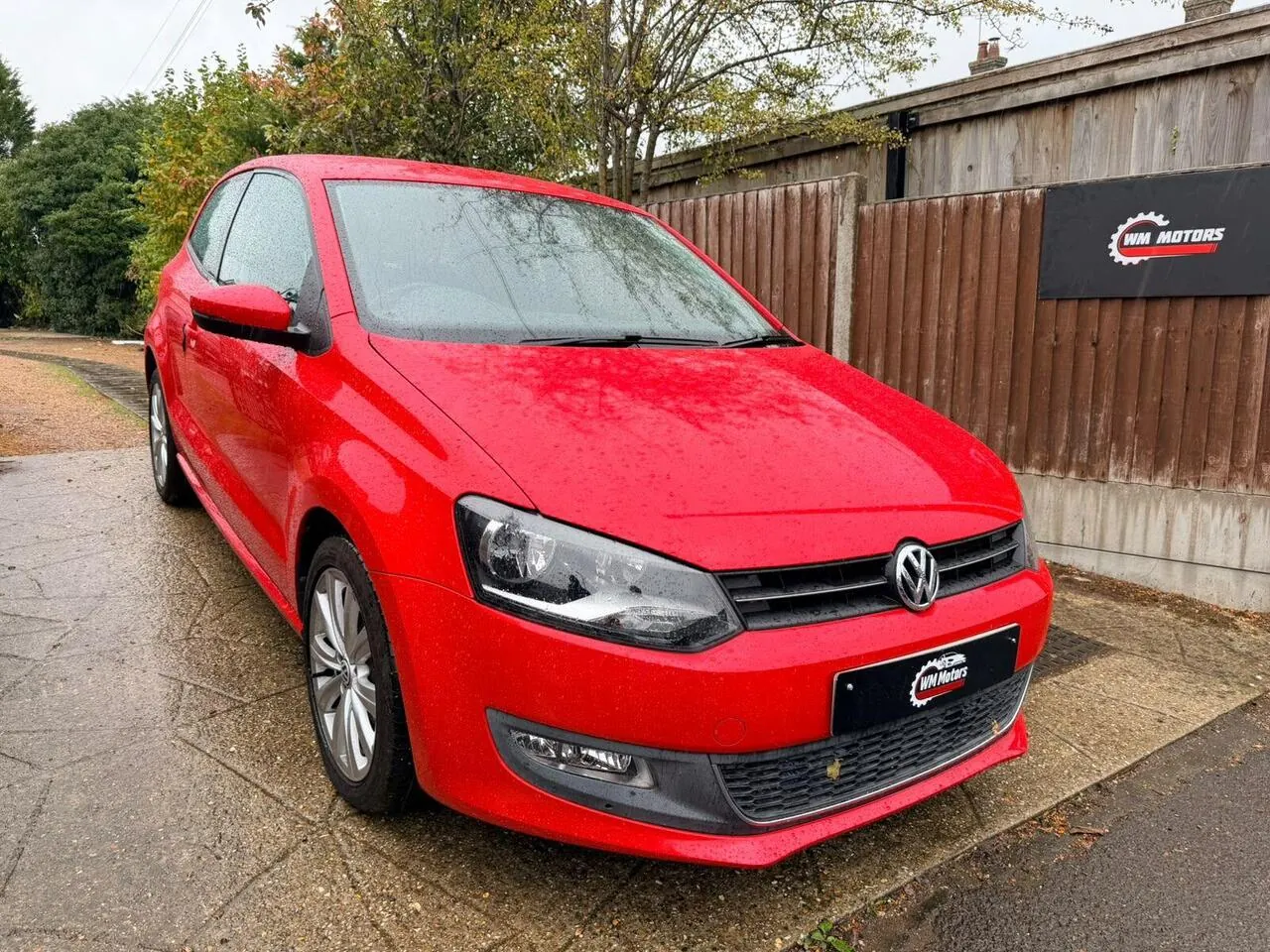 Volkswagen Polo 2010 photo 3
