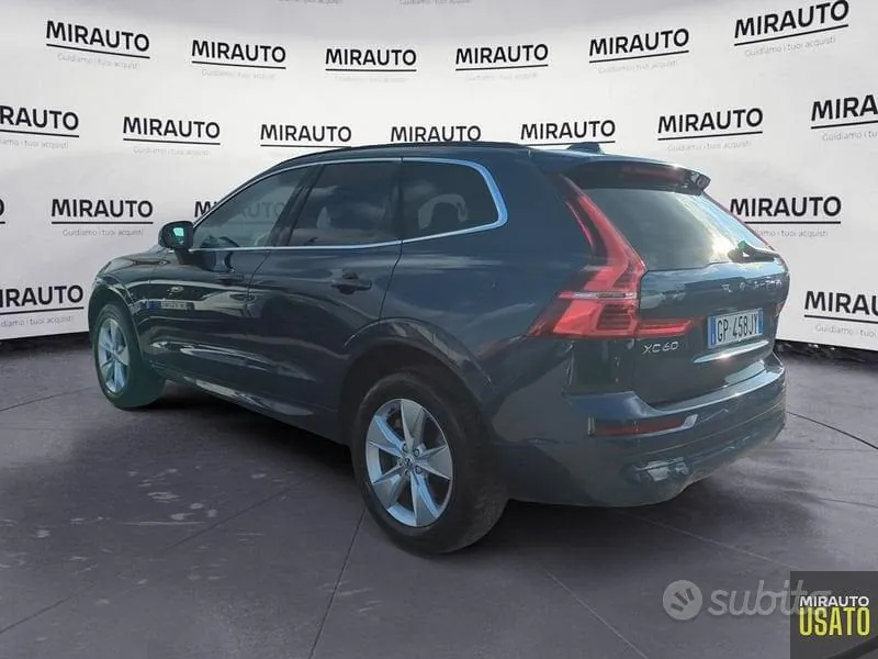 Volvo Xc60 2023 photo 3
