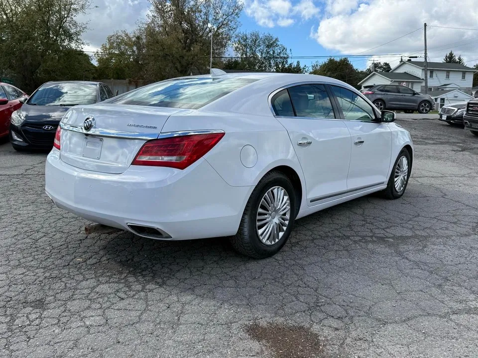 Buick Lacrosse 2015 photo 5