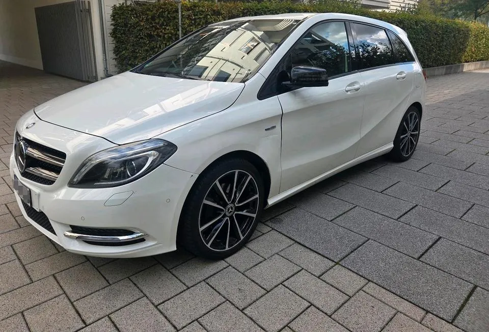 Mercedes-Benz B-Class