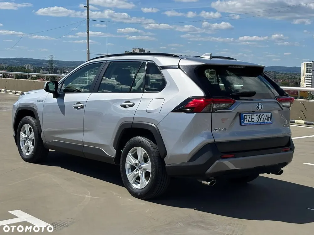 Toyota Rav4 2019 photo 3