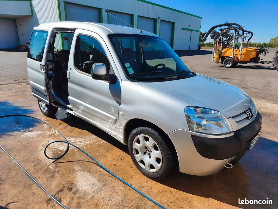 Peugeot Partner 2007 photo 2