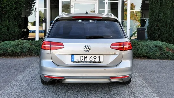 Volkswagen Passat 2016 photo 5