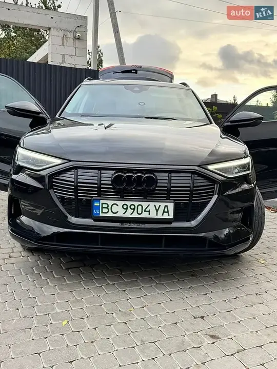 Audi E-Tron 2019 photo 5
