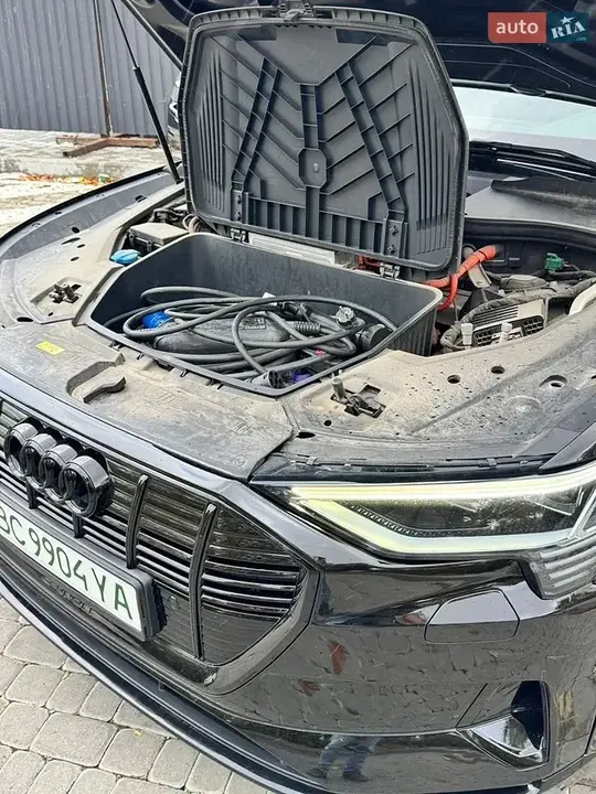 Audi E-Tron 2019 photo 4
