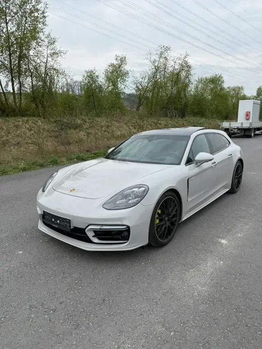 Porsche Panamera 2021 photo 2
