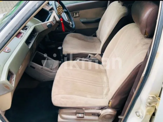 Mitsubishi Lancer 1986 photo 3
