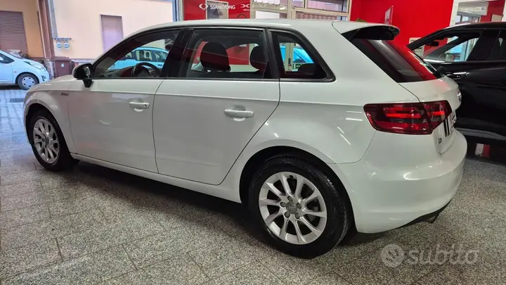 Audi A3 2016 photo 5