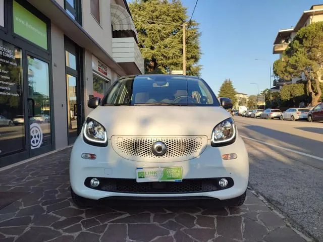 Smart Forfour 2018 photo 2